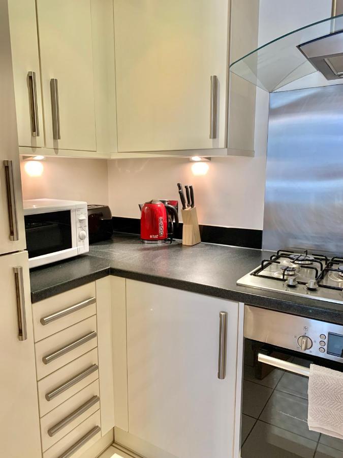 An Entire 2Beds, 2Bathrooms, Free Wifi, Free Parking, Risinghurst, Oxford Exterior foto